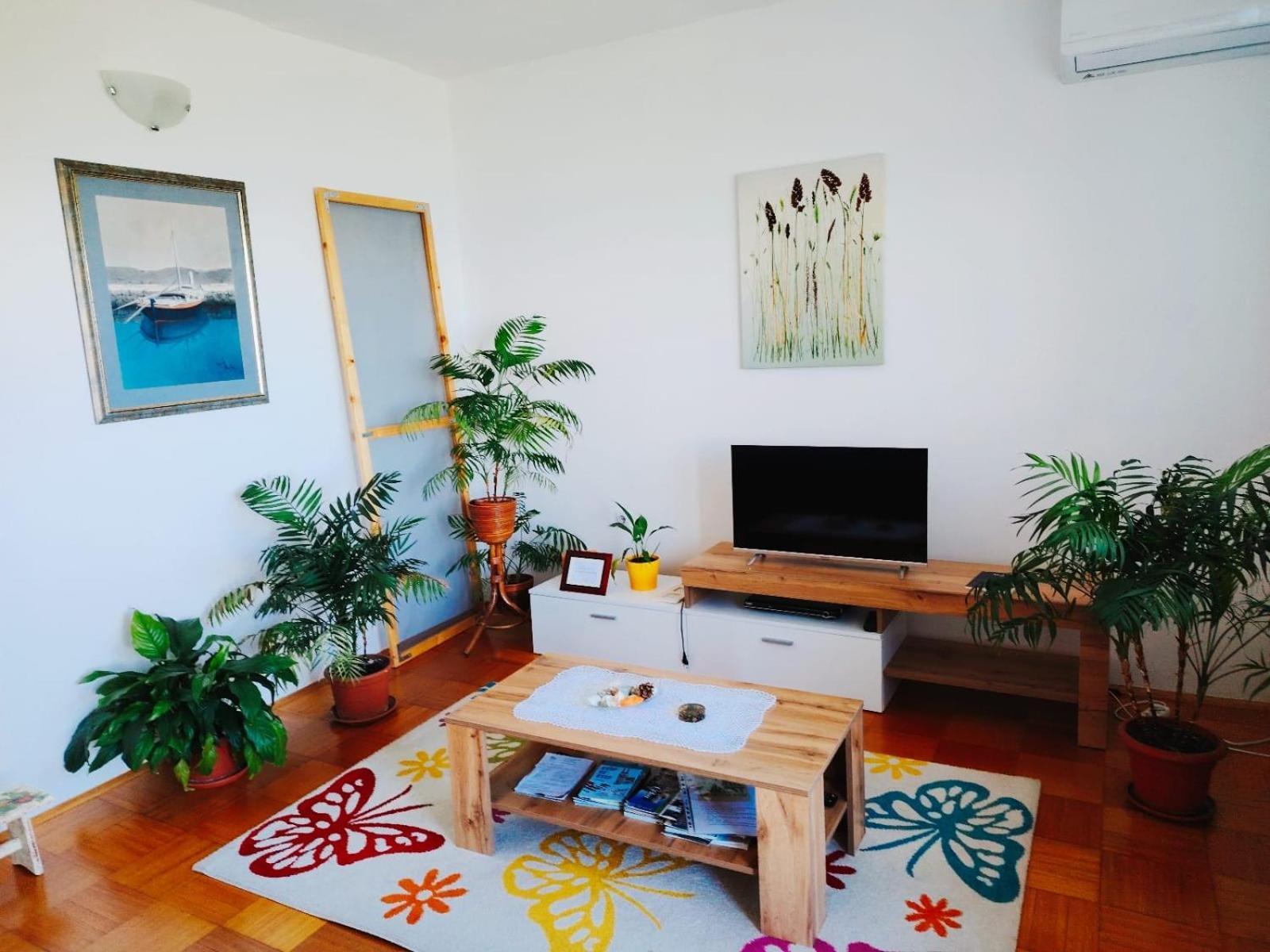Forest Heritage Apartment Hreljin Exterior photo